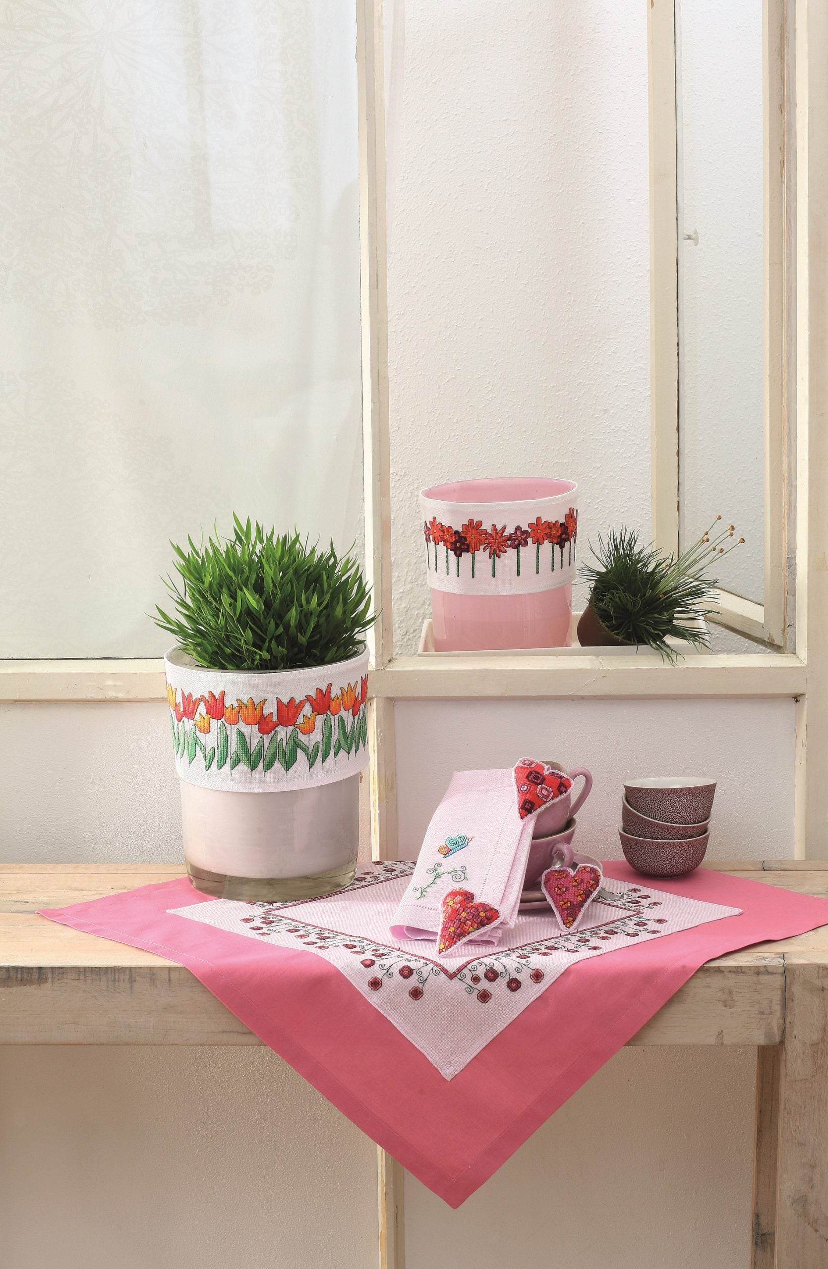 Sydämiä ja perhosia ristipisto - Anchor