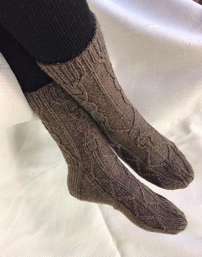 Kuninkaan valtikat-sukat