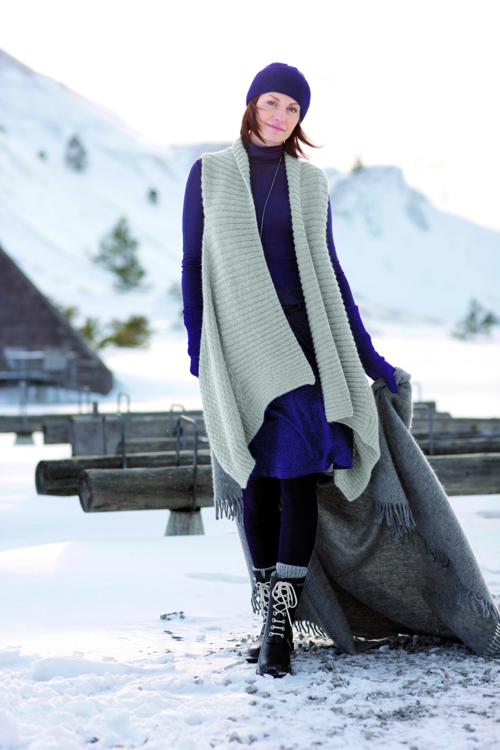 Harmaa liivi - Merino Extrafine 120
