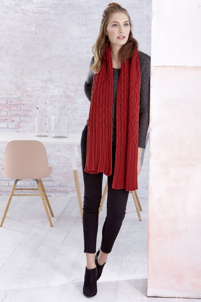 Lämmin neulehuivi - Merino Extrafine 85