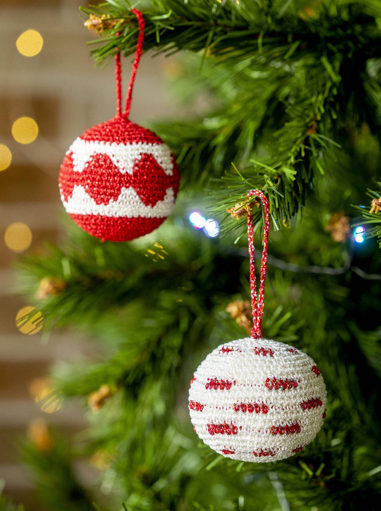 Virkatut Joulupallot - Anchor Artiste Metallic