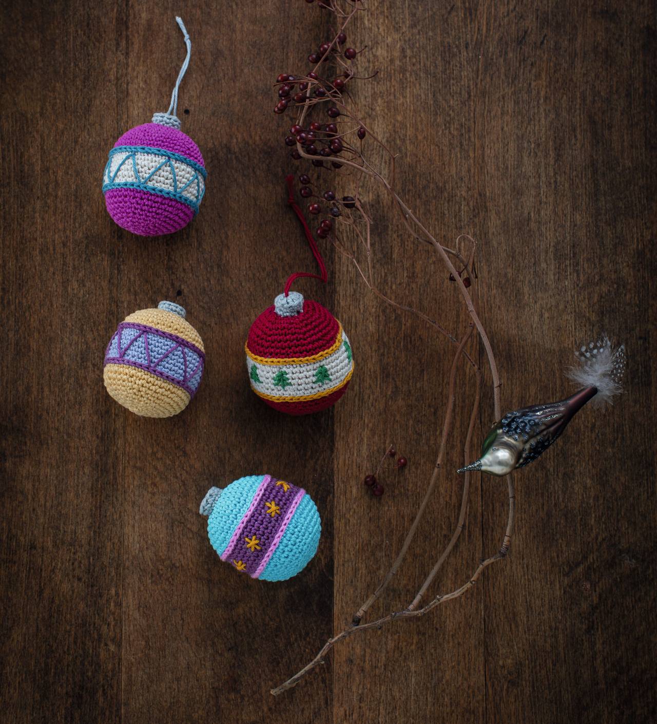 Virkatut Joulupallot - Catania