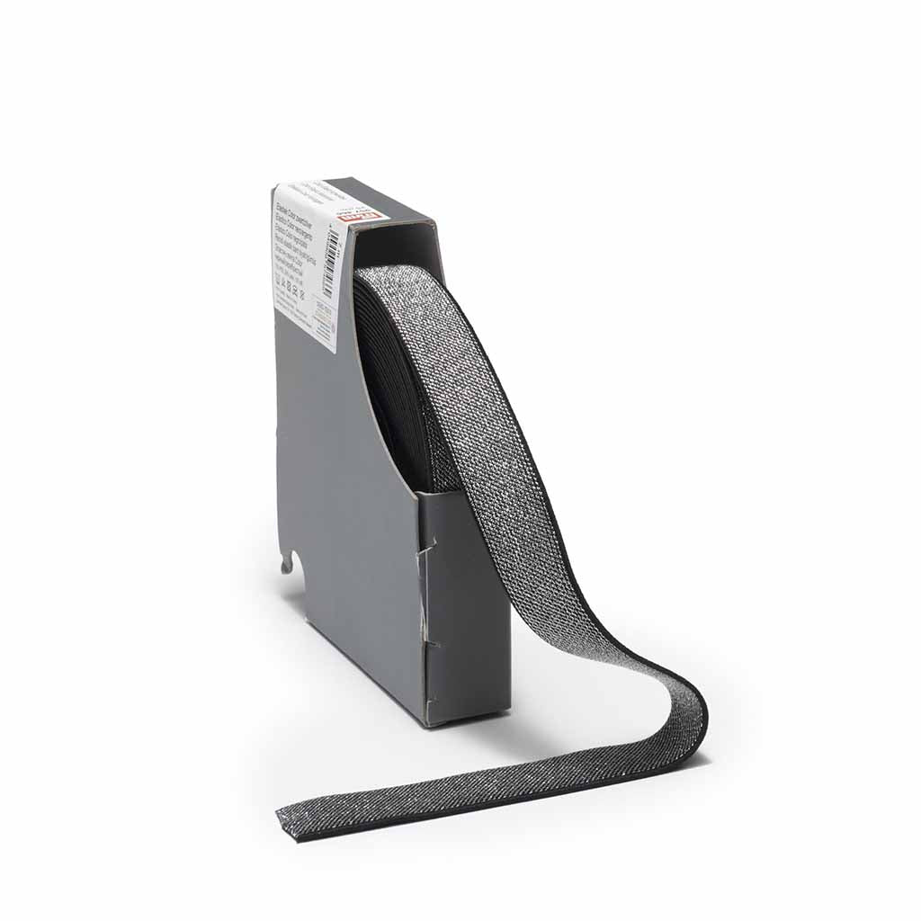 Kuminauha 25 mm musta/hopea 7 m